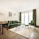 Apartament Stylish With Balcony In