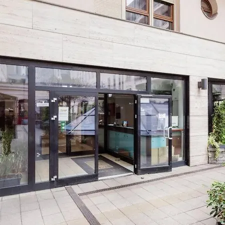 Stylish With Balcony In Appartement Budapest